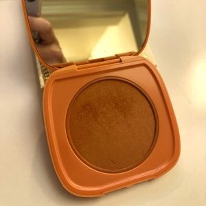 Colourpop pressed cheek powder